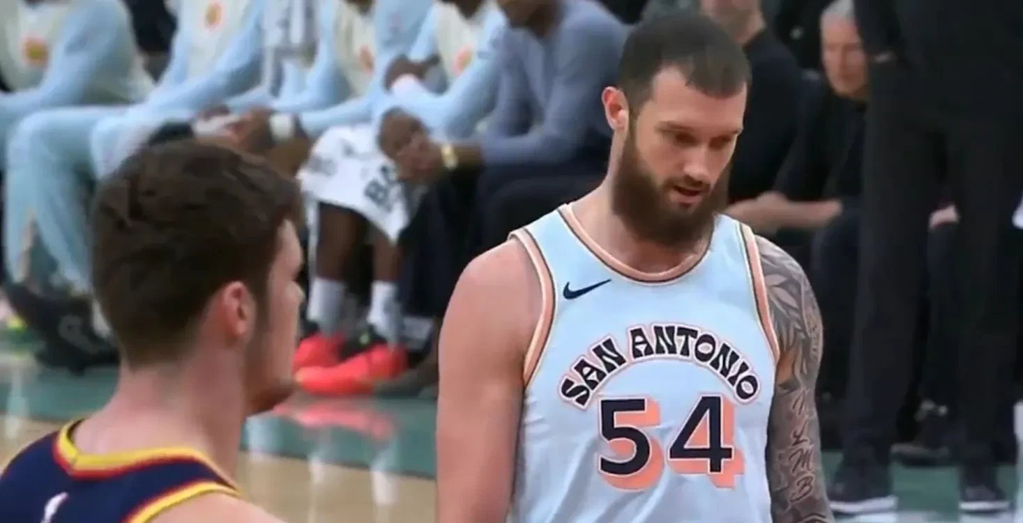 包含步行者主场不敌马刺,季后赛资格恐有波折的词条 包含步行者主场不敌马刺,季后赛资格恐有波折的词条