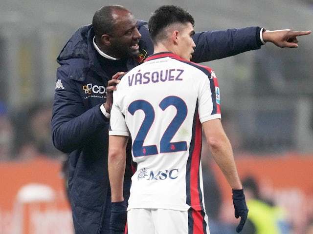 包含热那亚迎战拉齐奥，场上火药味浓烈的词条