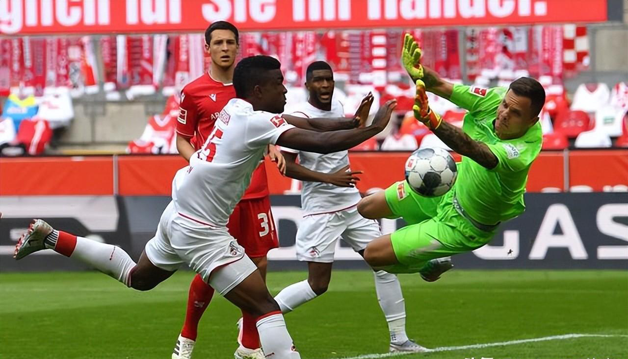 沃尔夫斯堡主场告捷,赢得关键战役的简单介绍 沃尔夫斯堡主场告捷,赢得关键战役的简单介绍