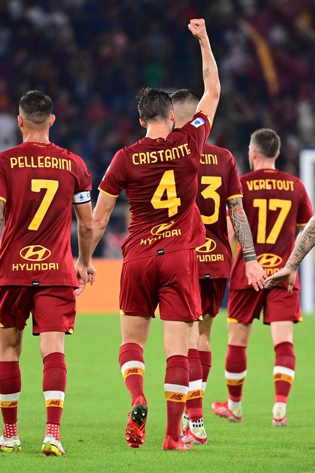 罗马队长发挥稳定，展现领袖风范带领全队