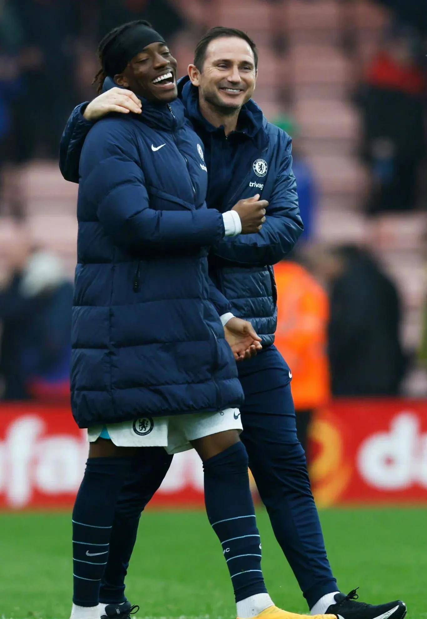 开云体育平台APP-切尔西遭遇连败，危机四伏需尽快止损