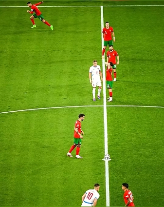 开云平台-葡萄牙迎战圣马力诺,冲刺欧洲杯晋级赛的简单介绍