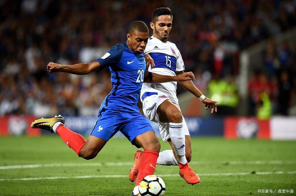 亚眠队在对阵里昂的比赛中获胜