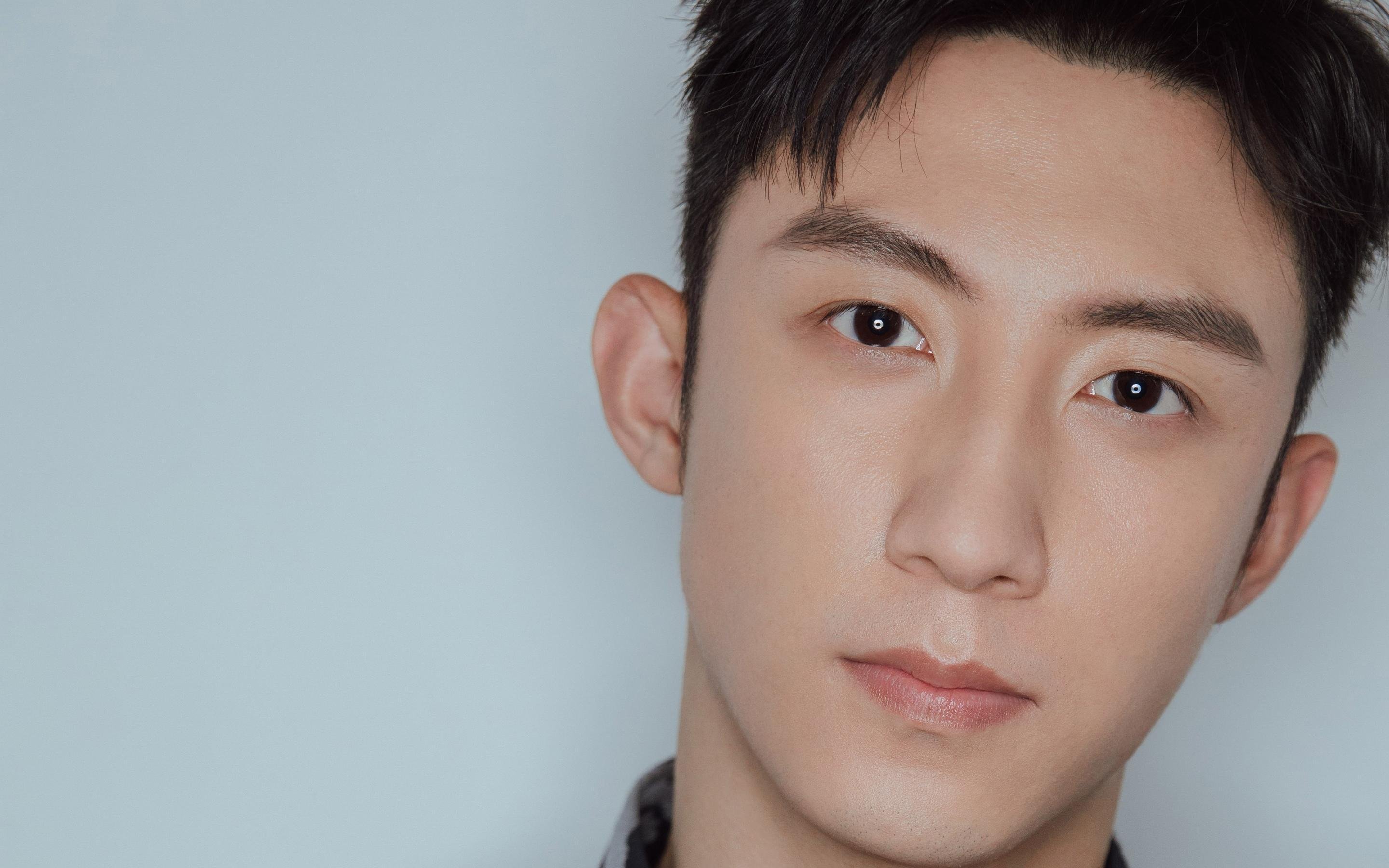 开云体育官网-破晓之矛与黎明之盾,德罗赞的攻防转换艺术与开拓者的硬仗智慧