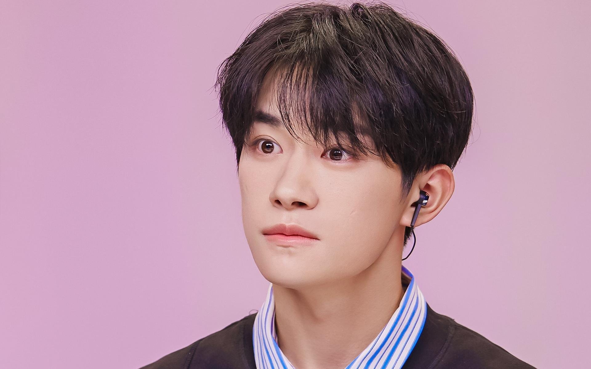 意甲焦点战之夜,阿圭罗状态火热,独中三元铸就经典