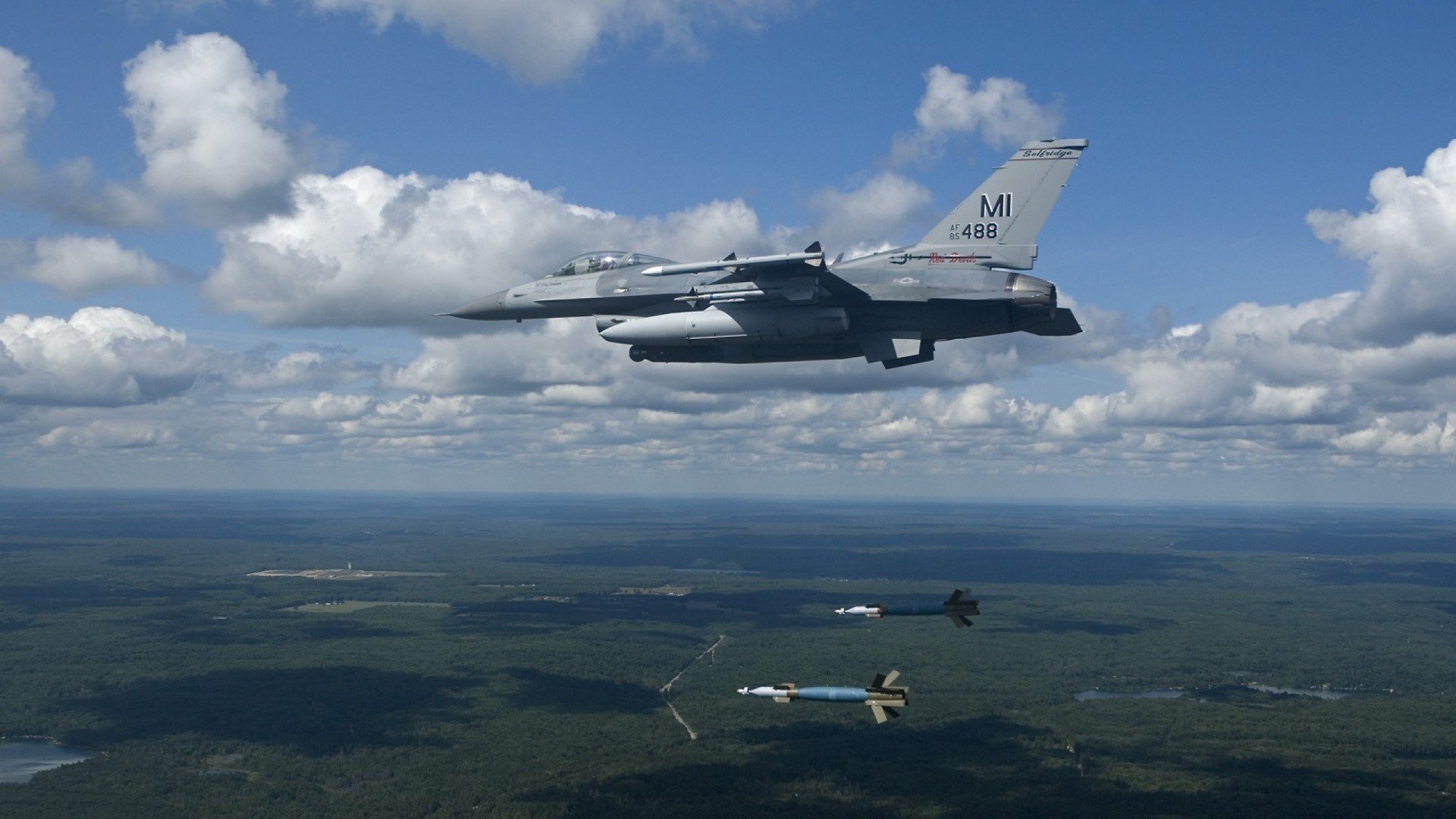 绝杀!哈登终场三分助老鹰淘汰76人,系列赛数据创新高