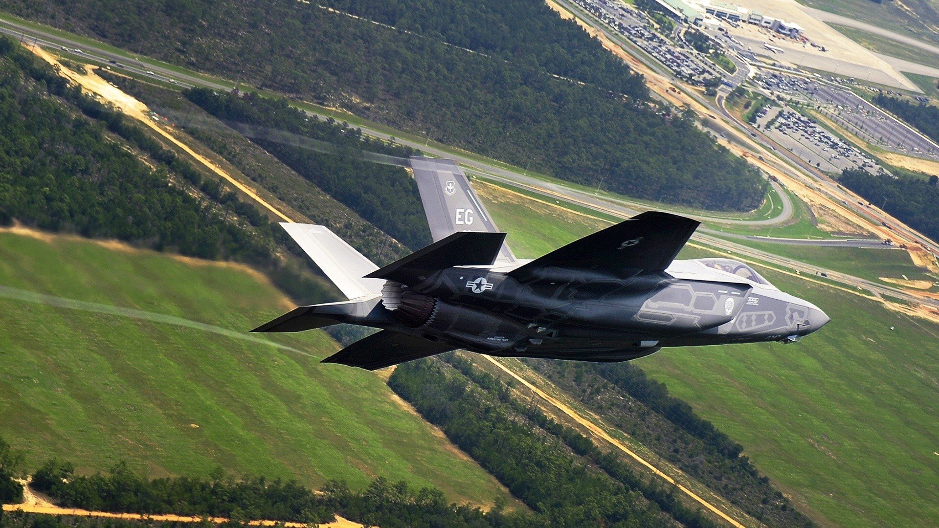 托尼·波波维奇,当袋鼠军团撞上蔚蓝海岸,一个足球浪人如何用一记头槌改写两片大陆的足坛叙事