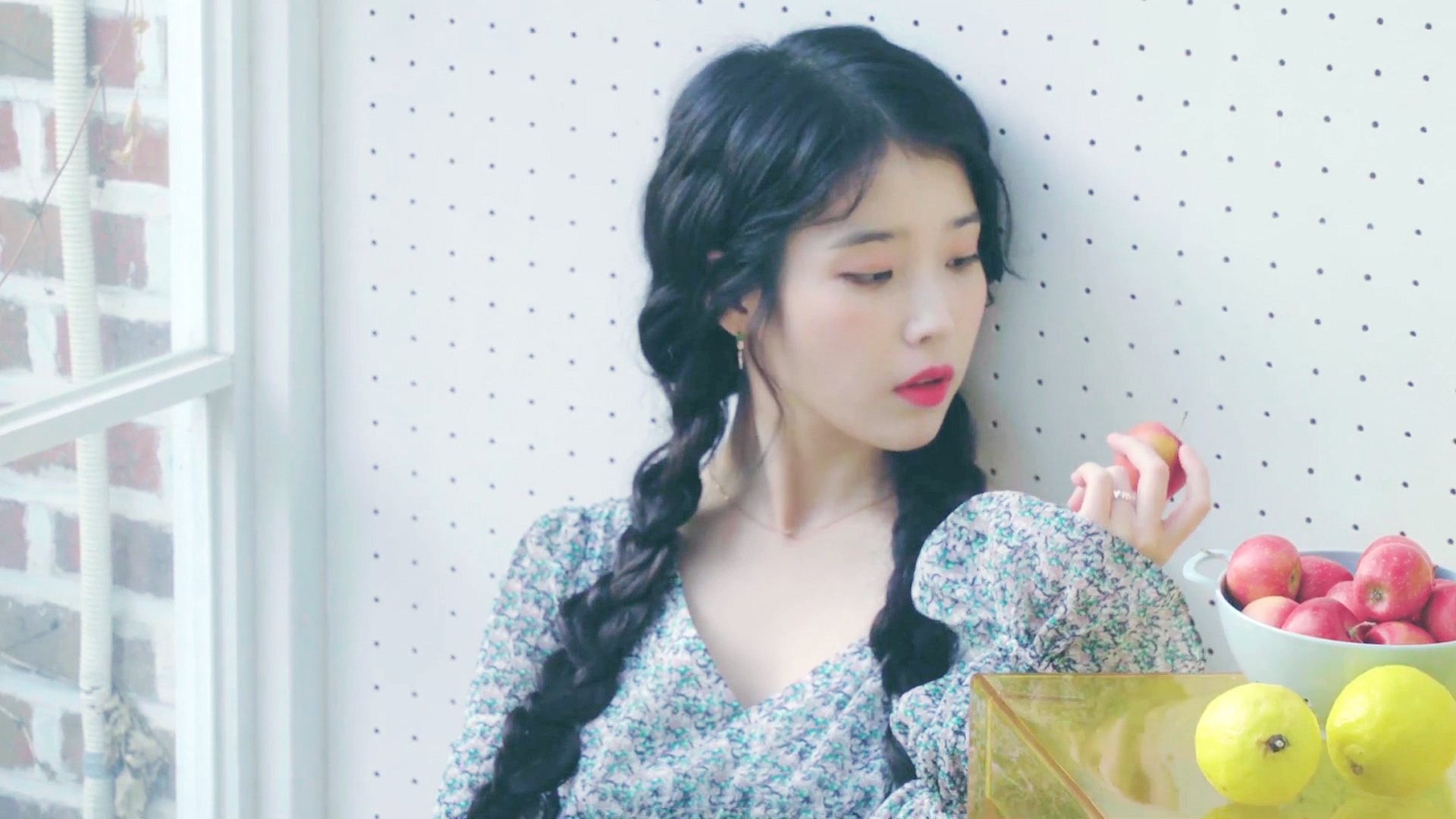 战靴与方向盘,当里昂七球风暴席卷伊拉克,坎特在摩纳哥隧道接管F1赛道