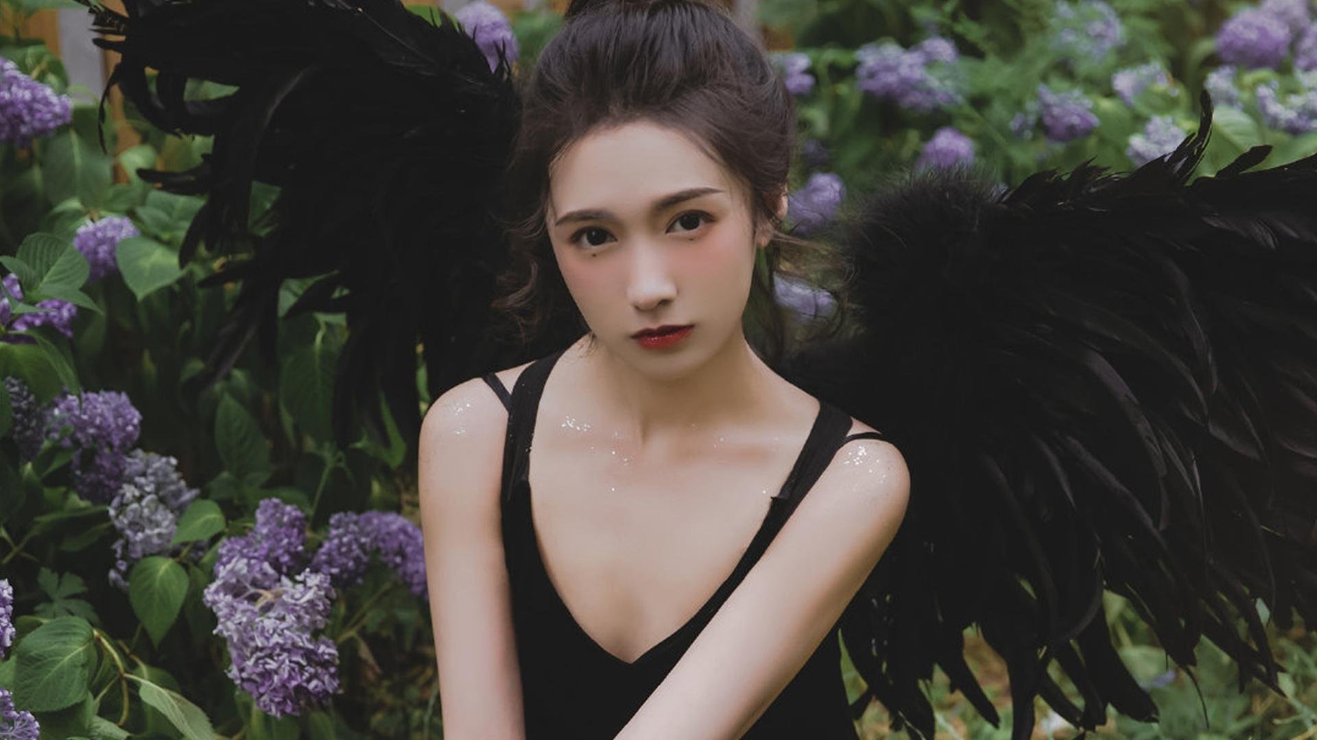 唯一性的双重奏,当F1年度争冠焦点战遇见玻利维亚单节拉开几内亚