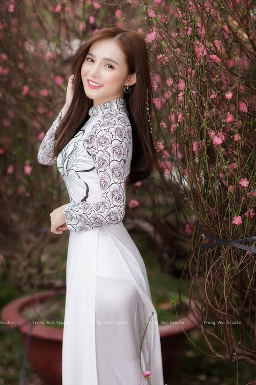 1.叙事悬念型,刺客与指挥官,巴雷拉如何用一次背叛,导演了F组最致命的45分钟—突出巴雷拉双重身份(美国归化/瑞士核心)带来的戏剧张力